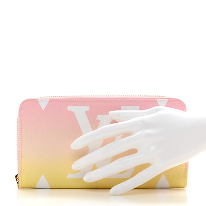 Louis Vuitton Monogram Giant By The Pool Zippy Wallet Light Pink 2 of 6