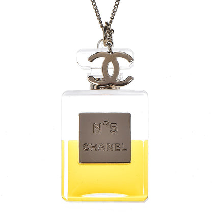 Chanel N°5 Perfume Bottle CC Necklace Gold 3 of 5