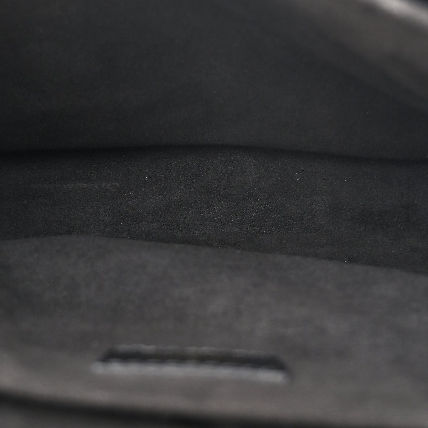 Reverse Monogram Pochette Metis