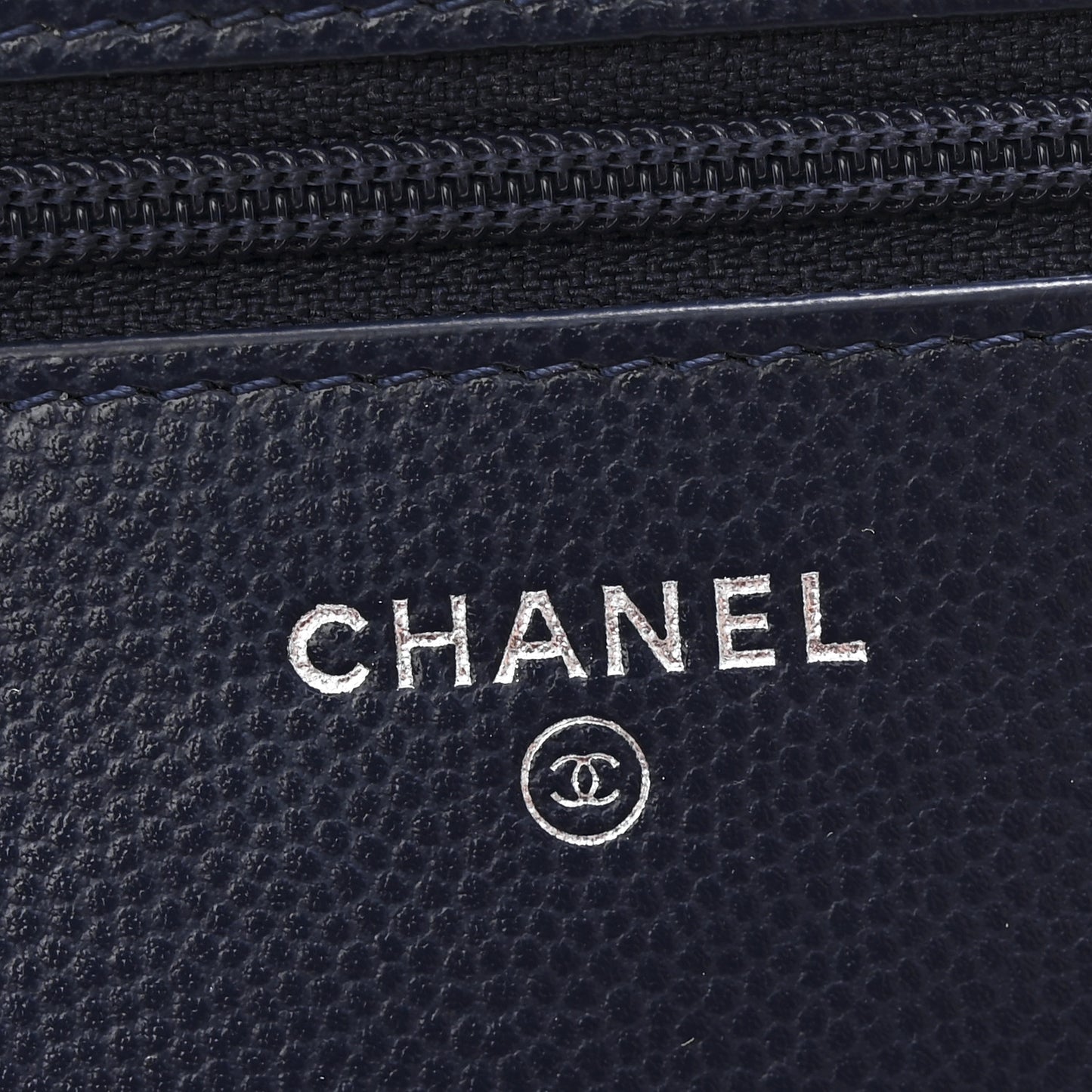 Caviar Chevron Quilted Wallet On Chain WOC Navy