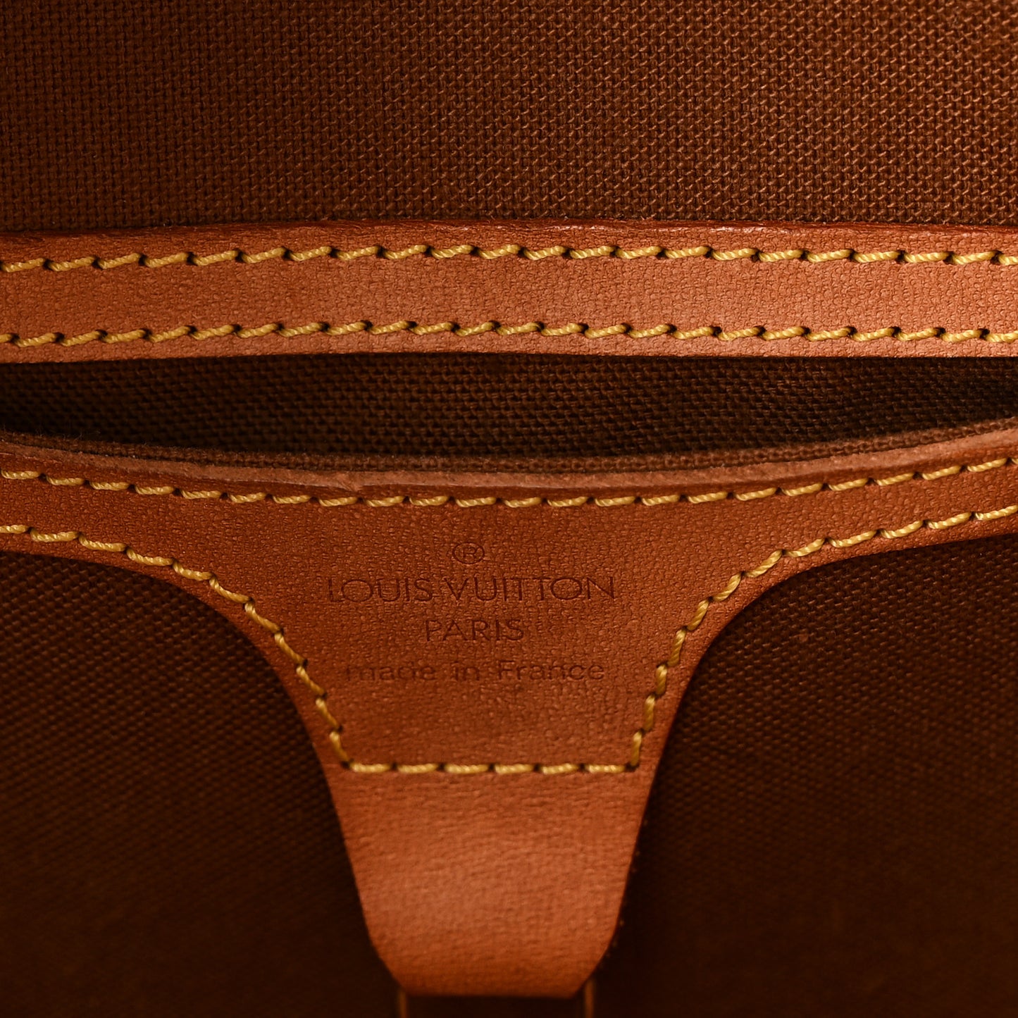 Monogram Ellipse MM