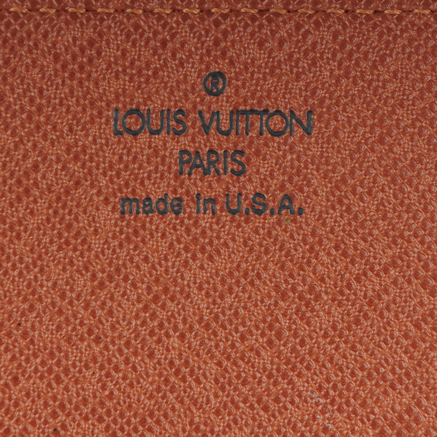 Louis Vuitton Monogram Simple Checkbook Holder Wallet Cover 6 of 7