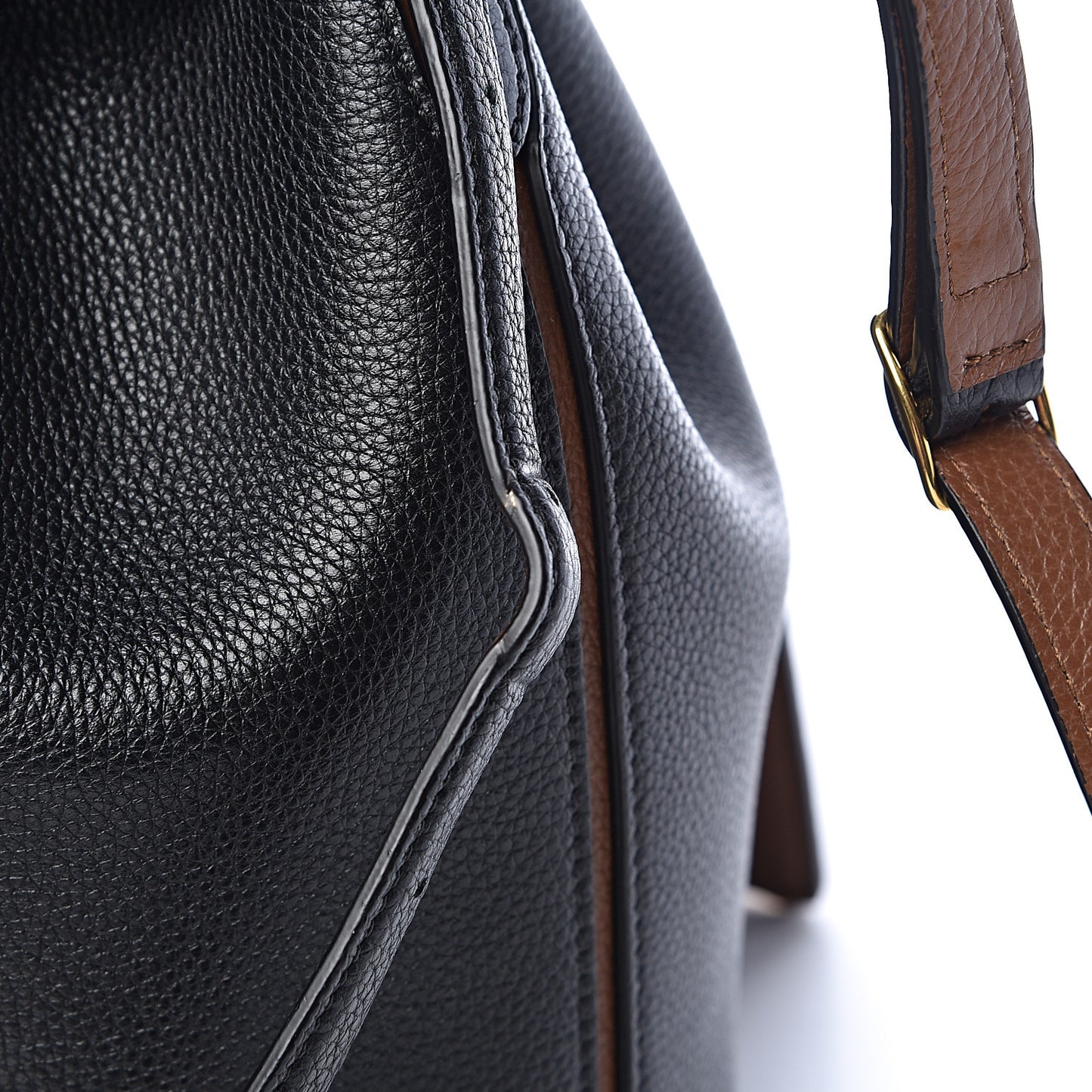 Small Classic Grain Calfskin Small Abbey Bucket Bag Black