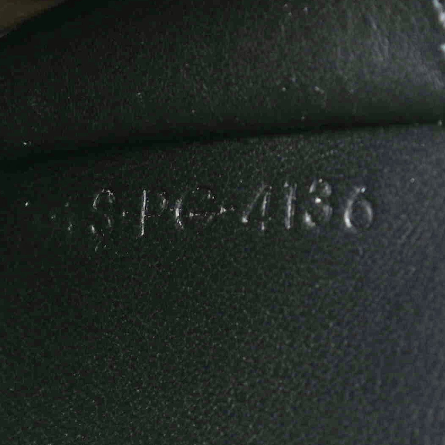 Grained Calfskin Large Trotteur Multifunction Flap Wallet Black