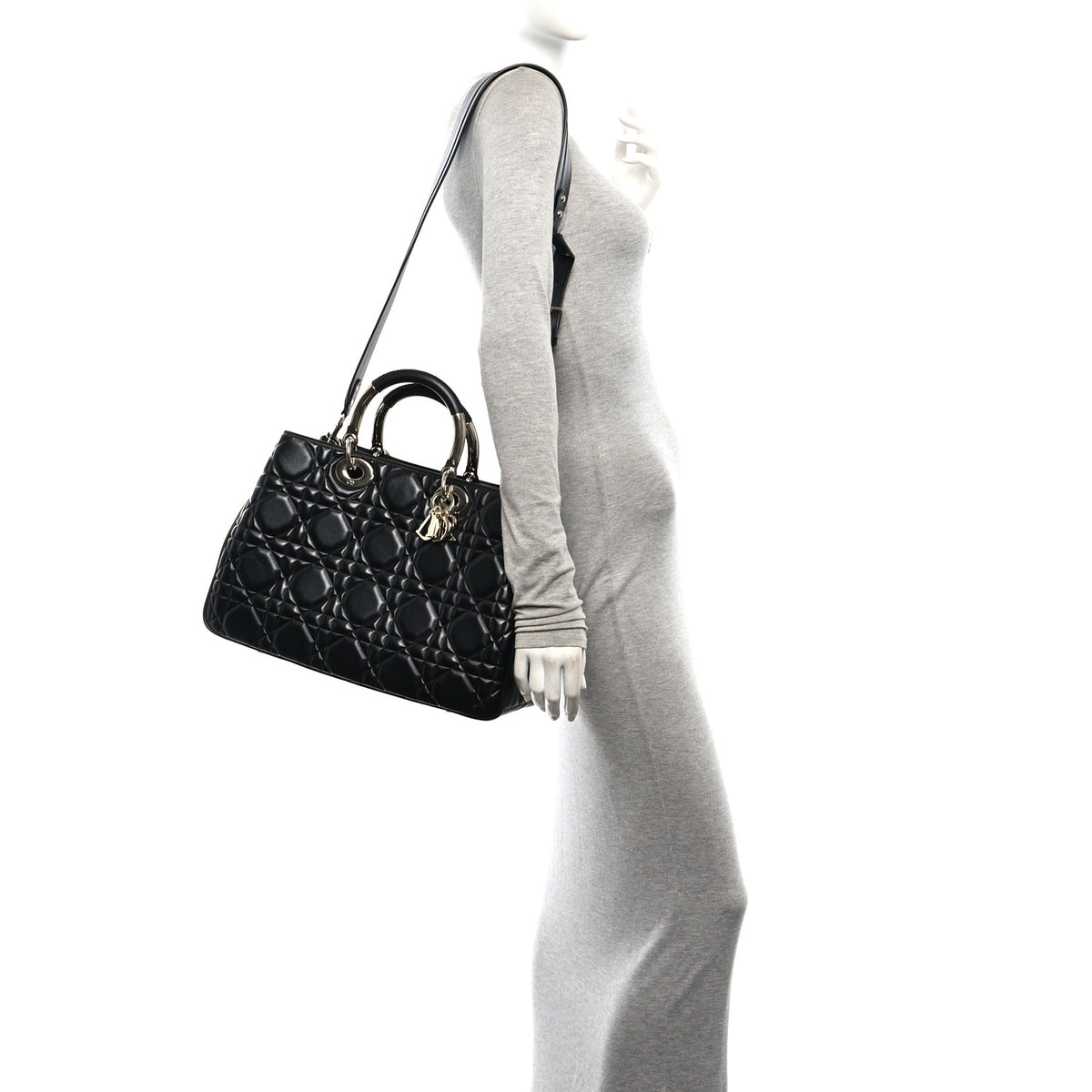 Lambskin Cannage Large The Lady 95.22 Black