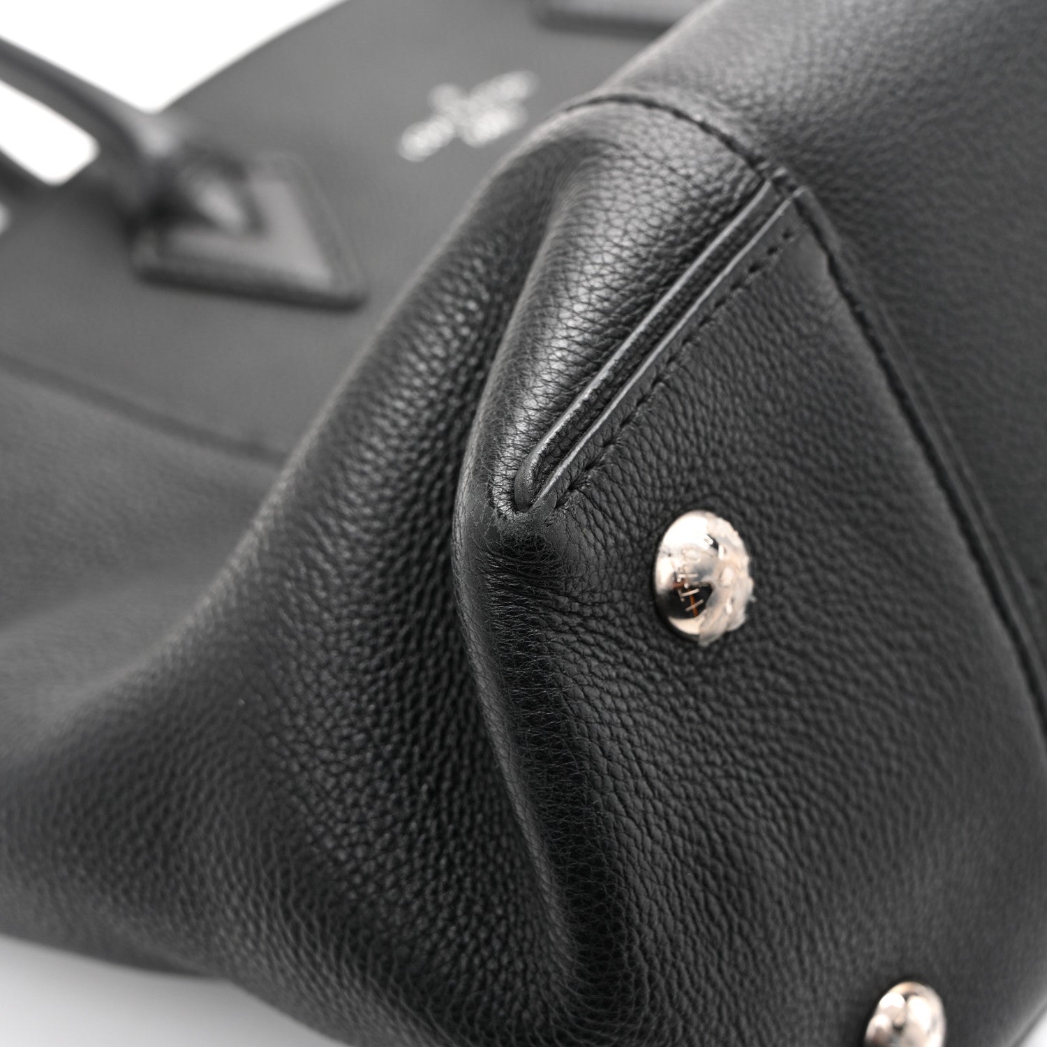 Louis Vuitton Veau Cachemire Soft Lockit PM Black 14 of 15
