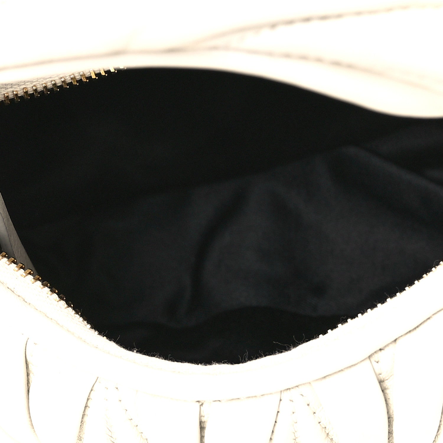Miu Miu Nappa Matelasse Small Wander Hobo White 5 of 9
