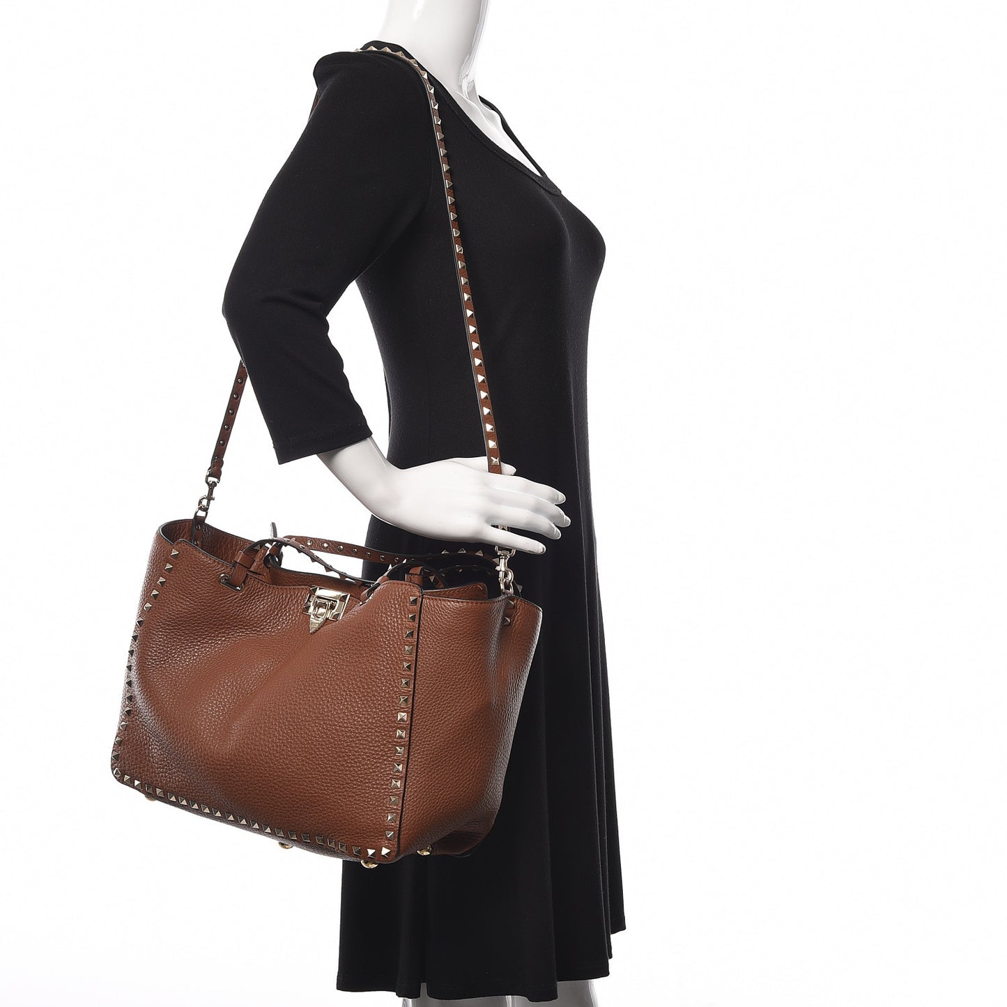 Pebbled Calfskin Medium Rockstud Tote Bright Cognac