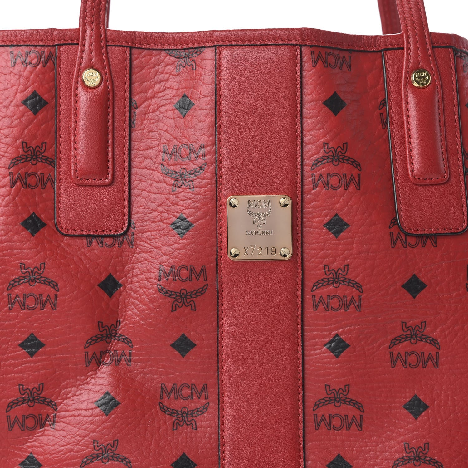 MCM Visetos Medium Liz Reversible Shopper Tote Ruby Red 8 of 16