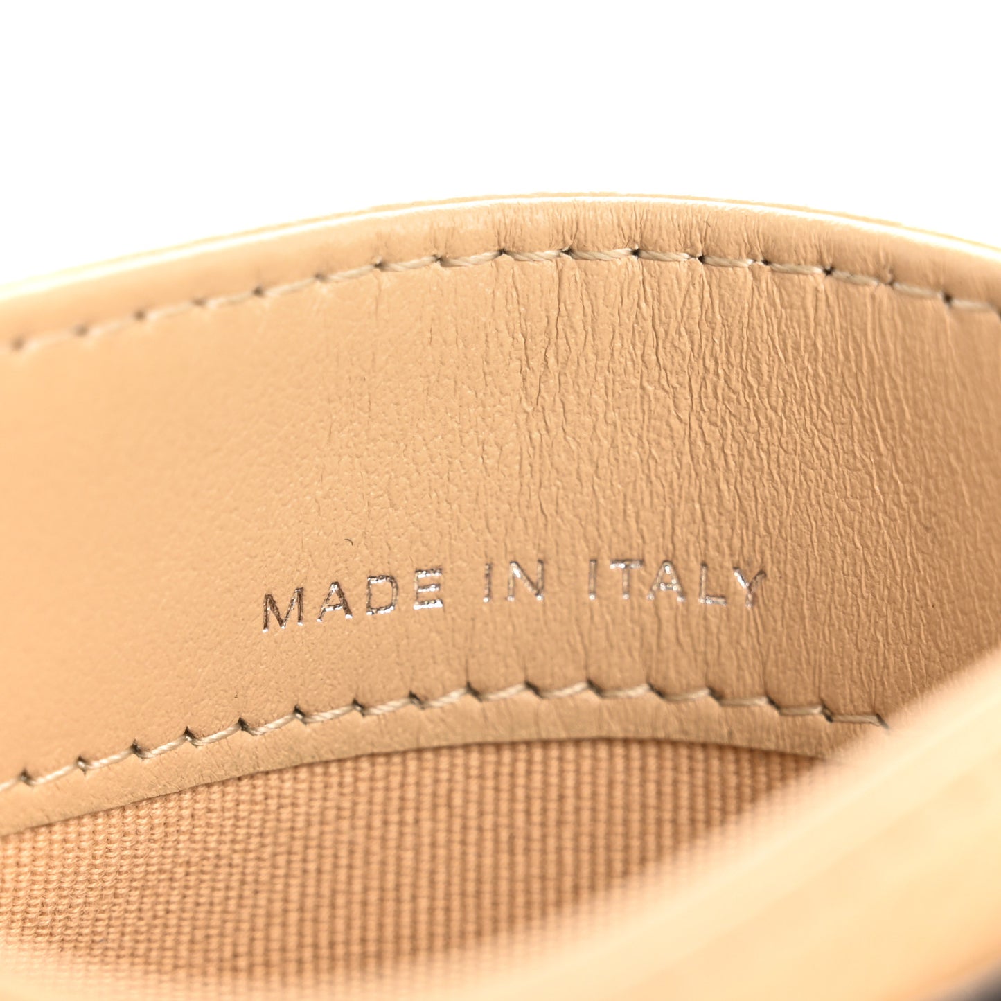 Caviar Quilted Card Holder Beige