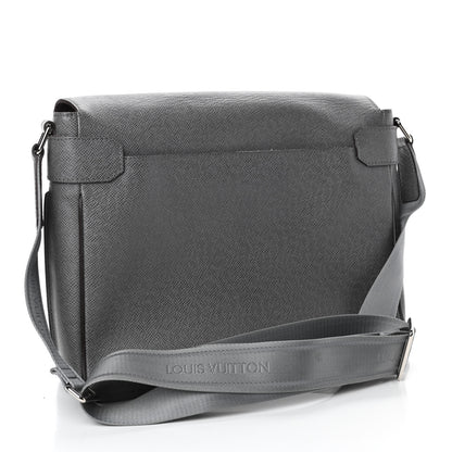 Louis Vuitton Taiga Roman MM Messenger Glacier 2 of 4