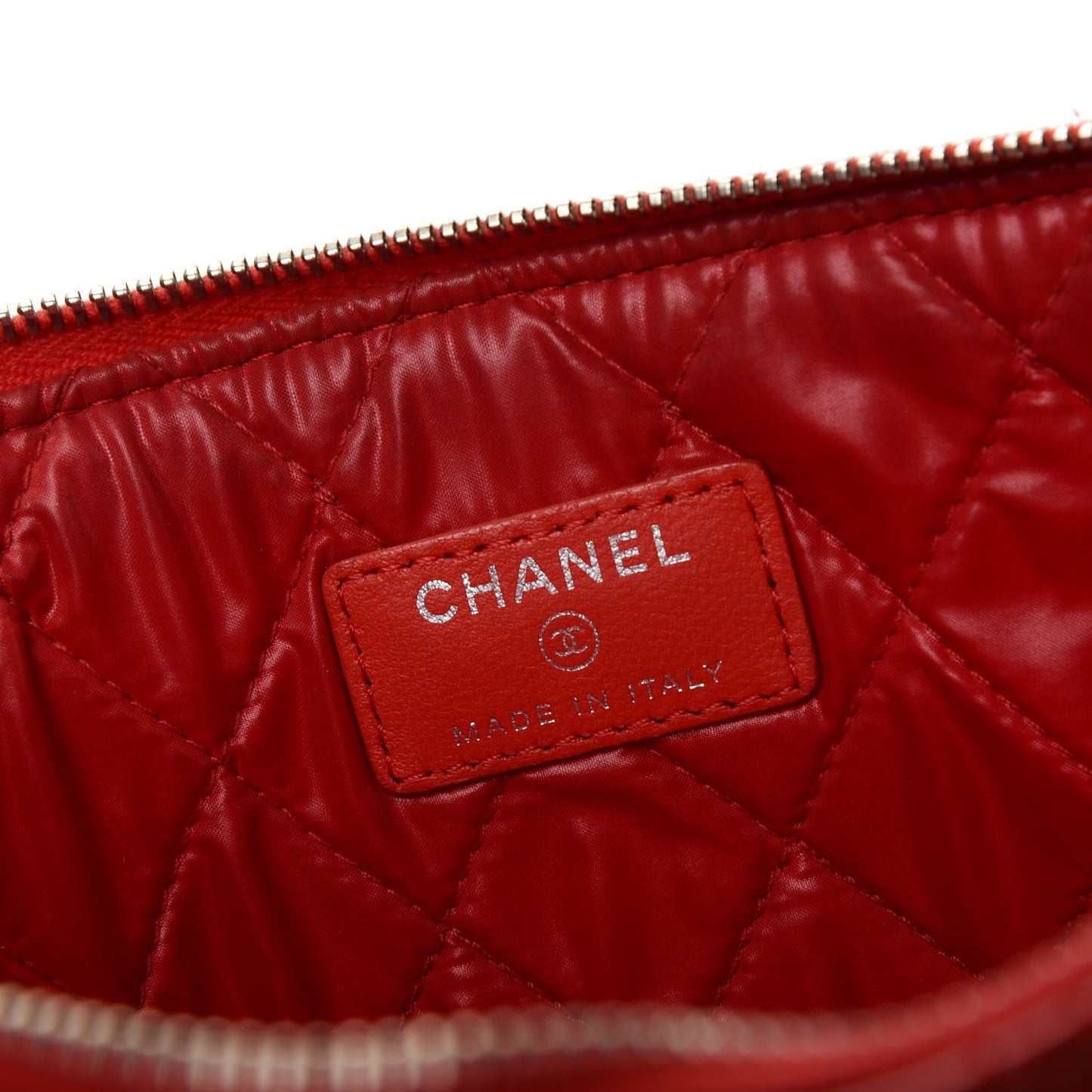 Patent Calfskin Quilted Valentine Hearts Medium O Cosmetic Case Red