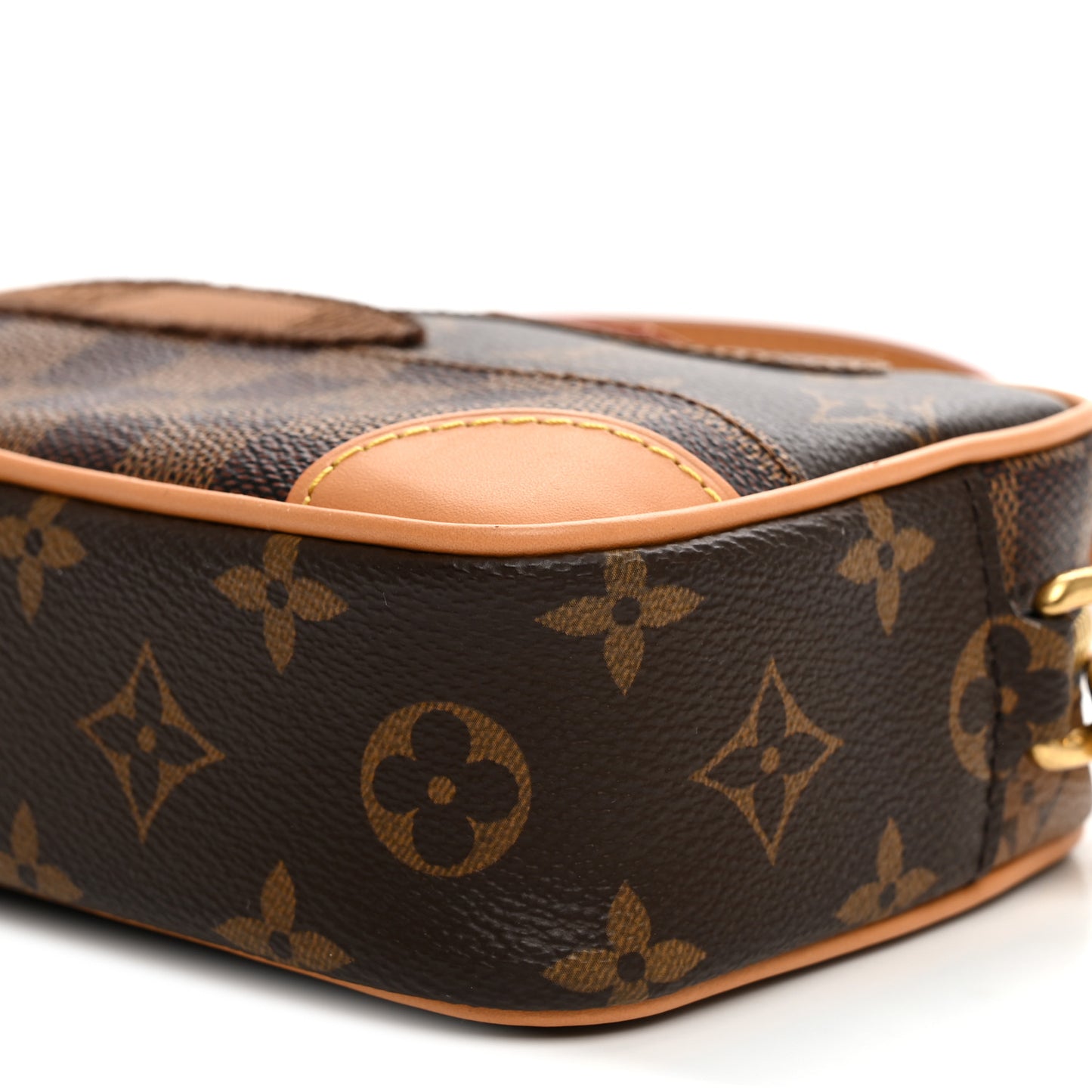 Monogram Landscape Trocadero Wearable Wallet Brown