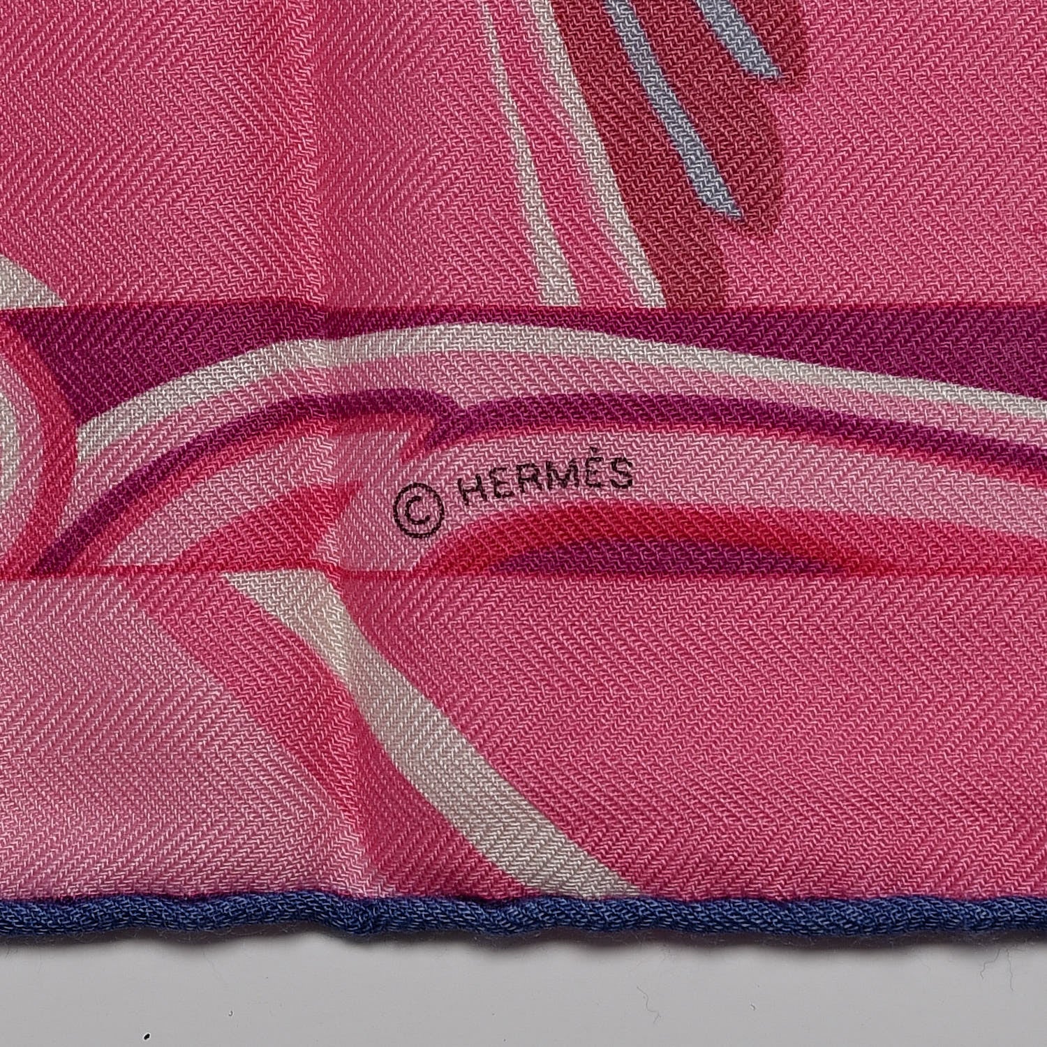 Hermes Cashmere Silk De La Mer Au Ciel Shawl 140 Rose Vif Fuchsia Gris Bleuete 4 of 5