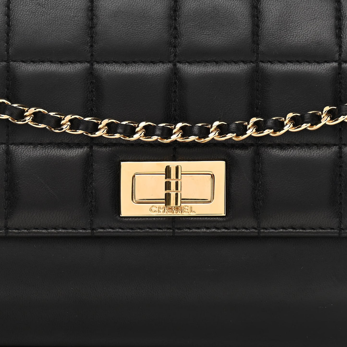 Lambskin Chocolate Bar Accordion Mademoiselle Black