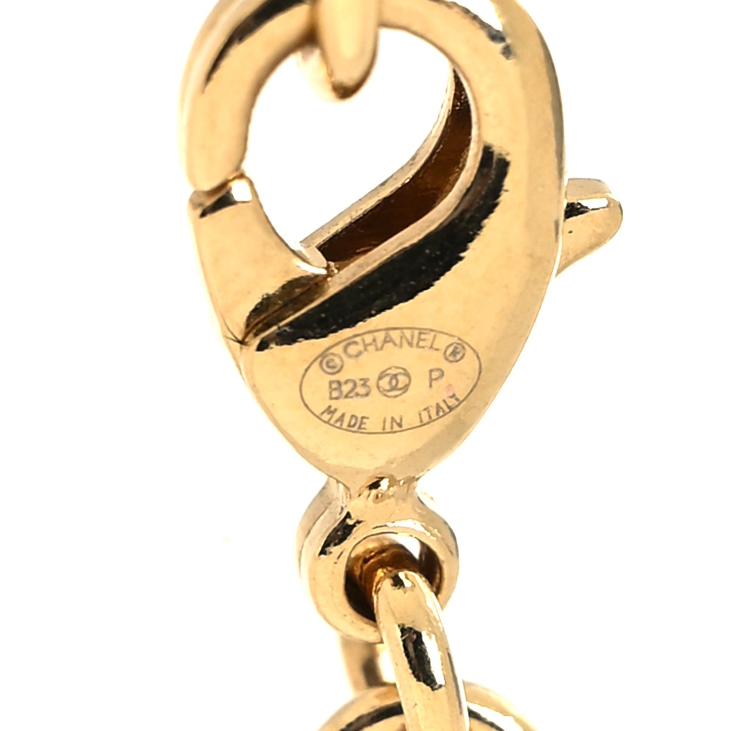 Crystal CC Heart Link Pendant Necklace in Gold