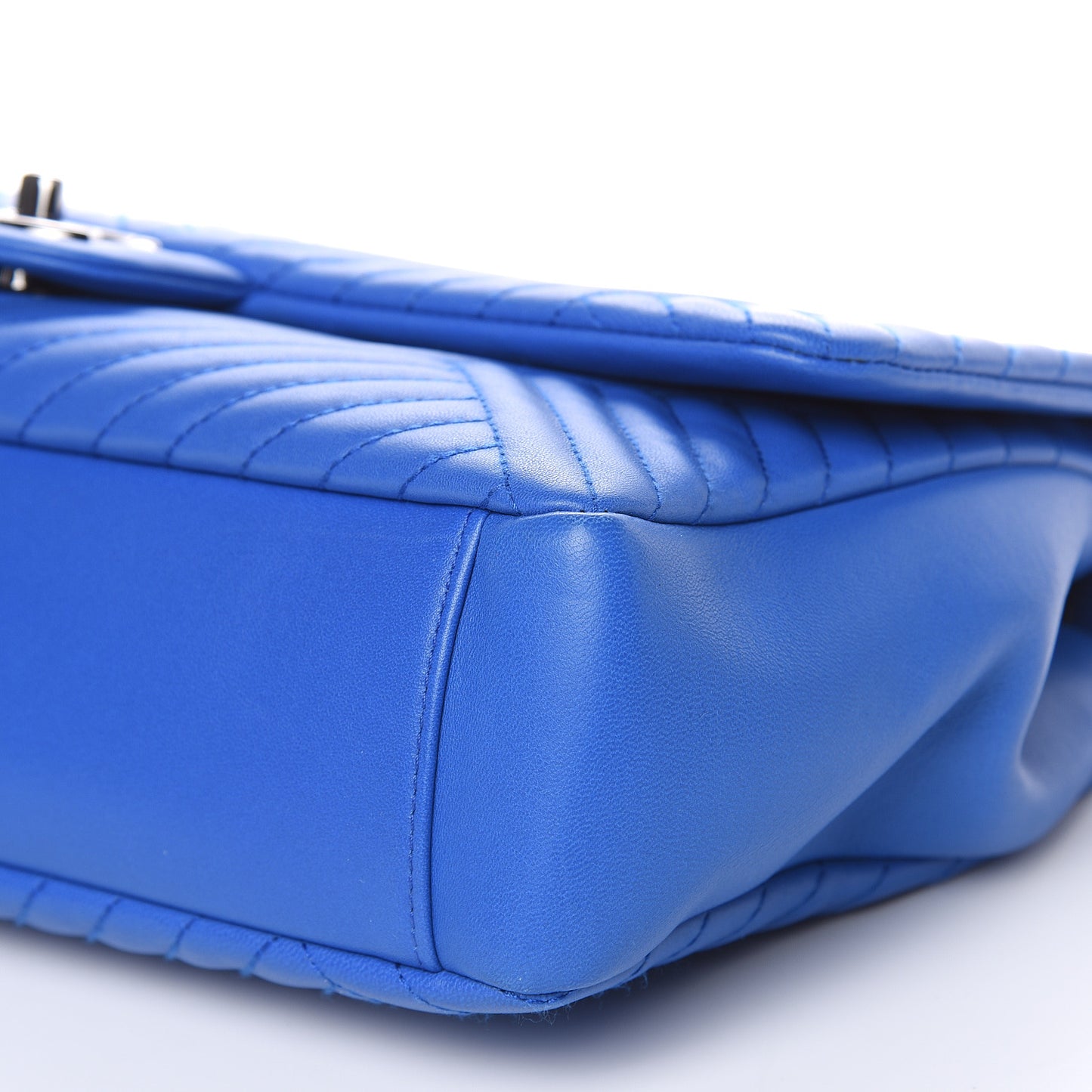 Lambskin Large CC Crossing Flap Blue
