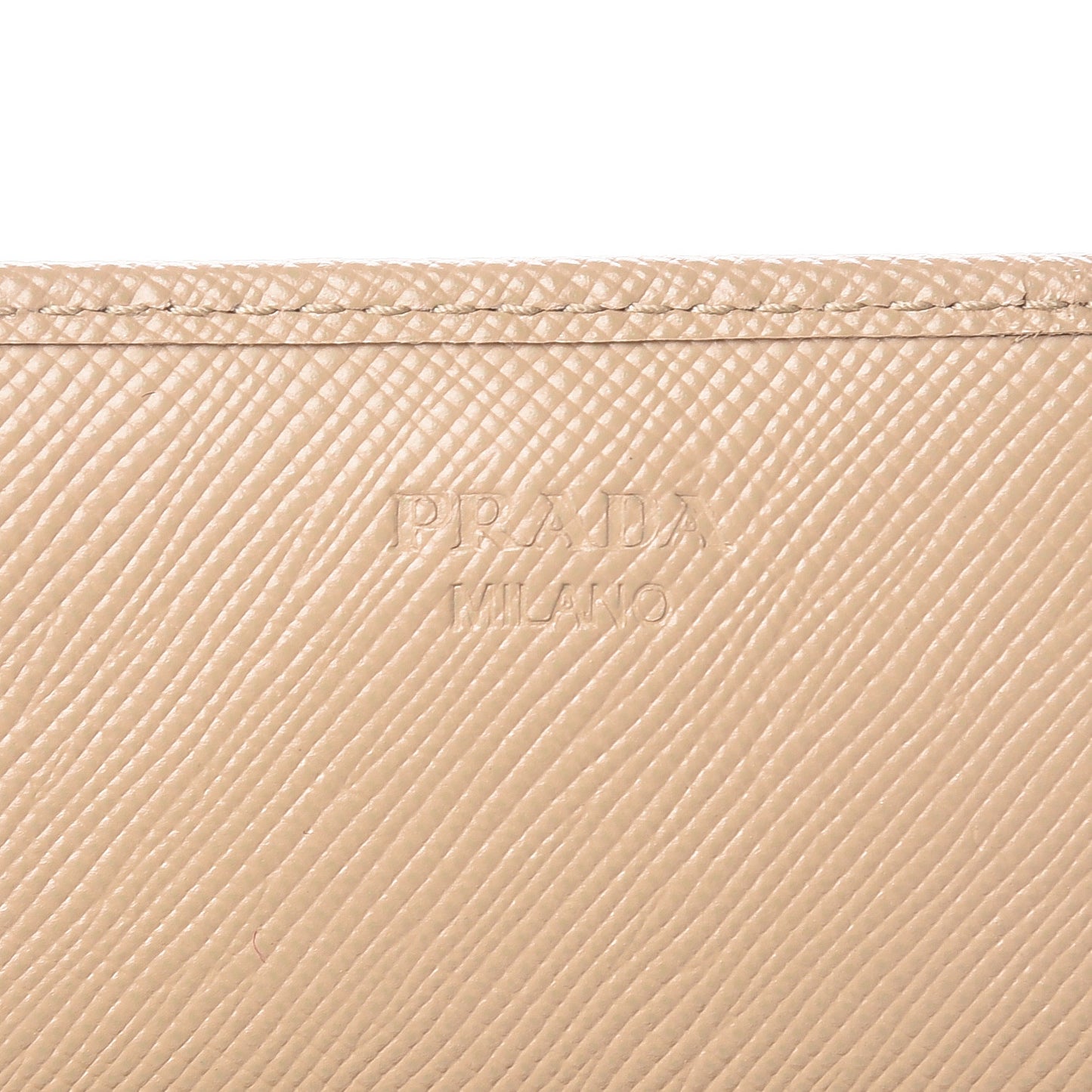 Saffiano Metal Oro Chain Wallet Sabbia