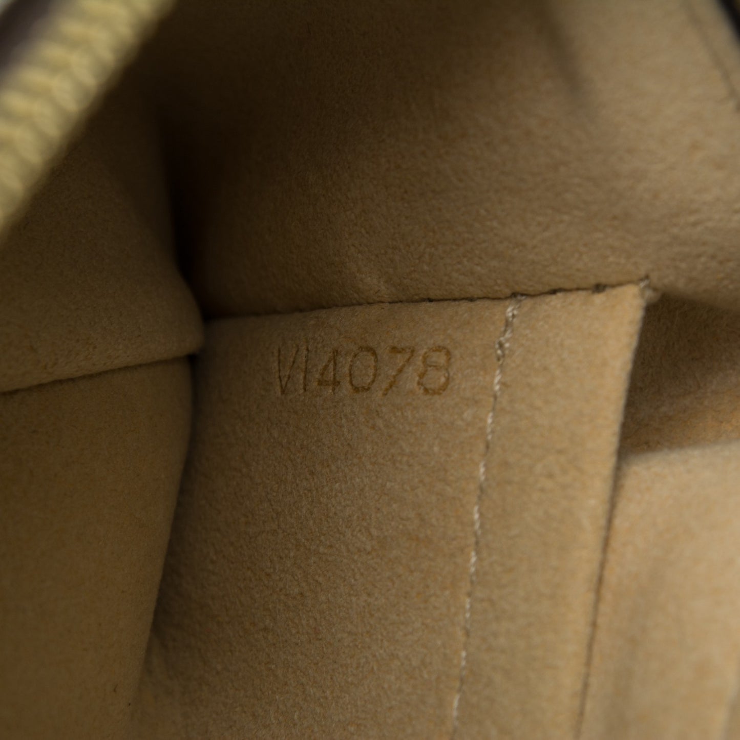 Monogram Pochette Milla MM