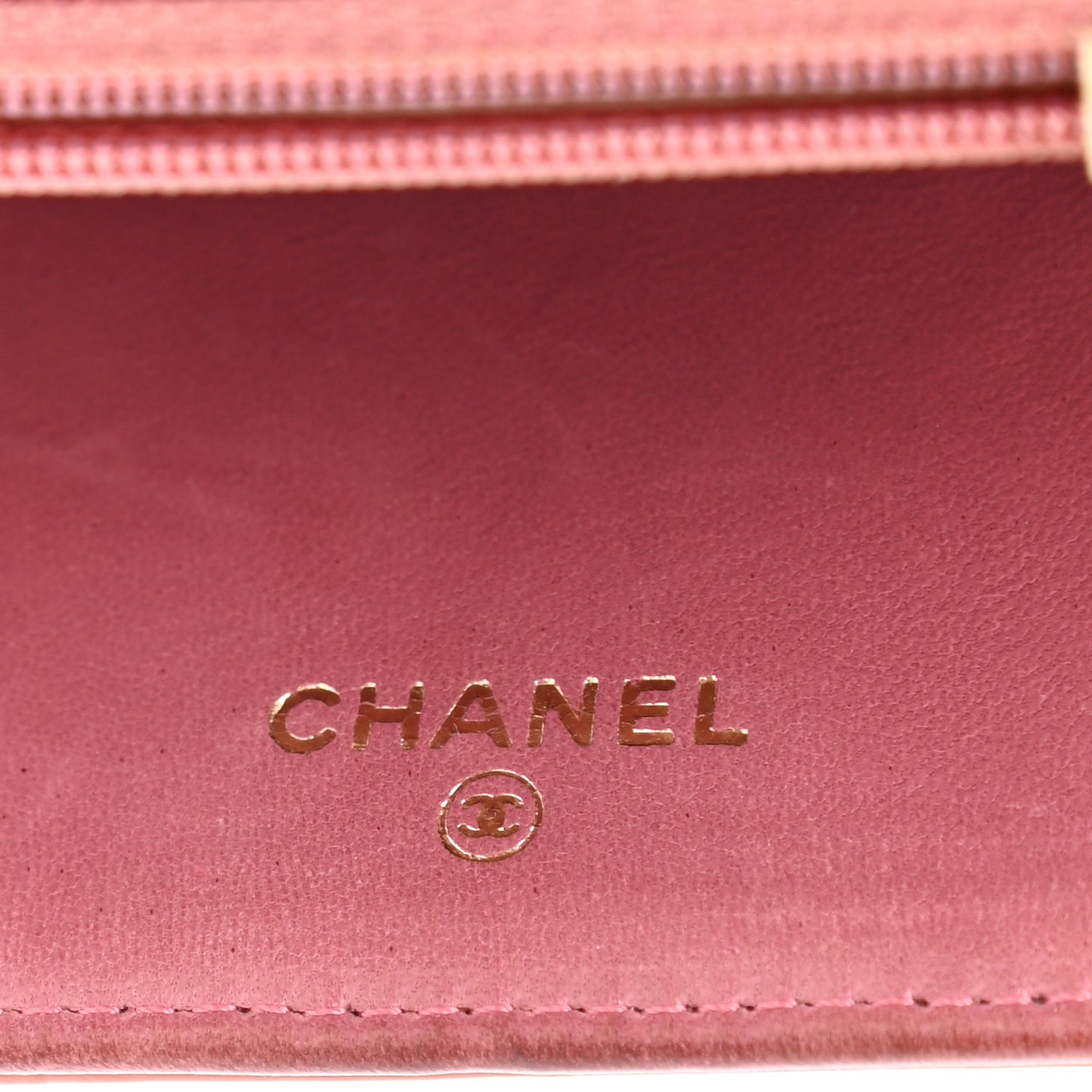 Patent Square Quilted CC Wristlet Long Wallet Pink
