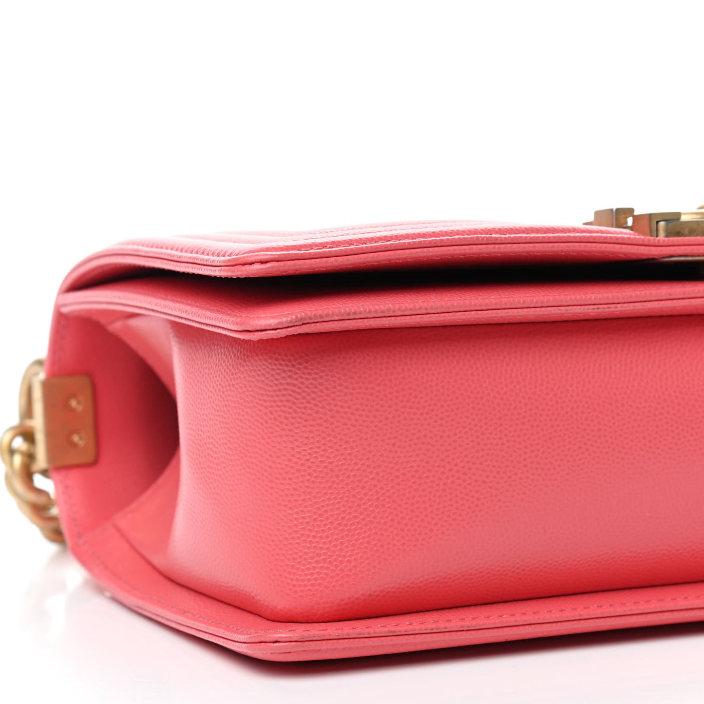 Caviar Quilted Medium Boy Flap Pink