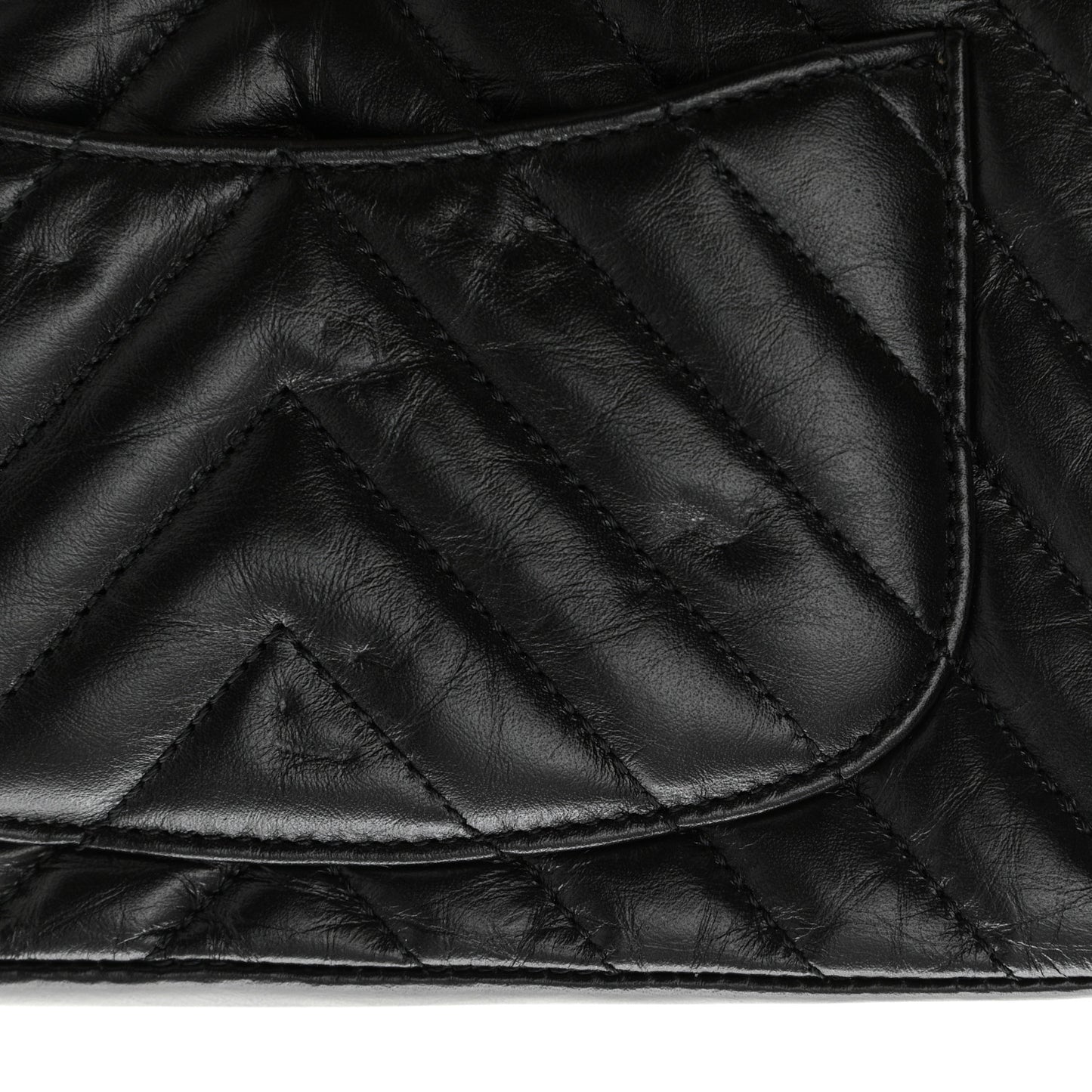 Aged Calfskin Chevron Quilted 2.55 Reissue Mini Flap So Black