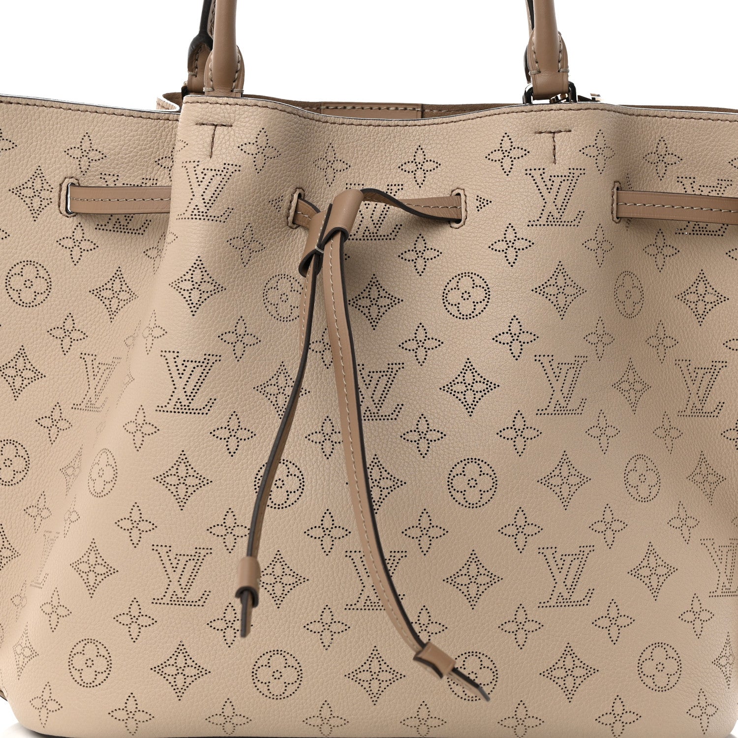 Louis Vuitton Mahina Girolata Galet 9 of 15