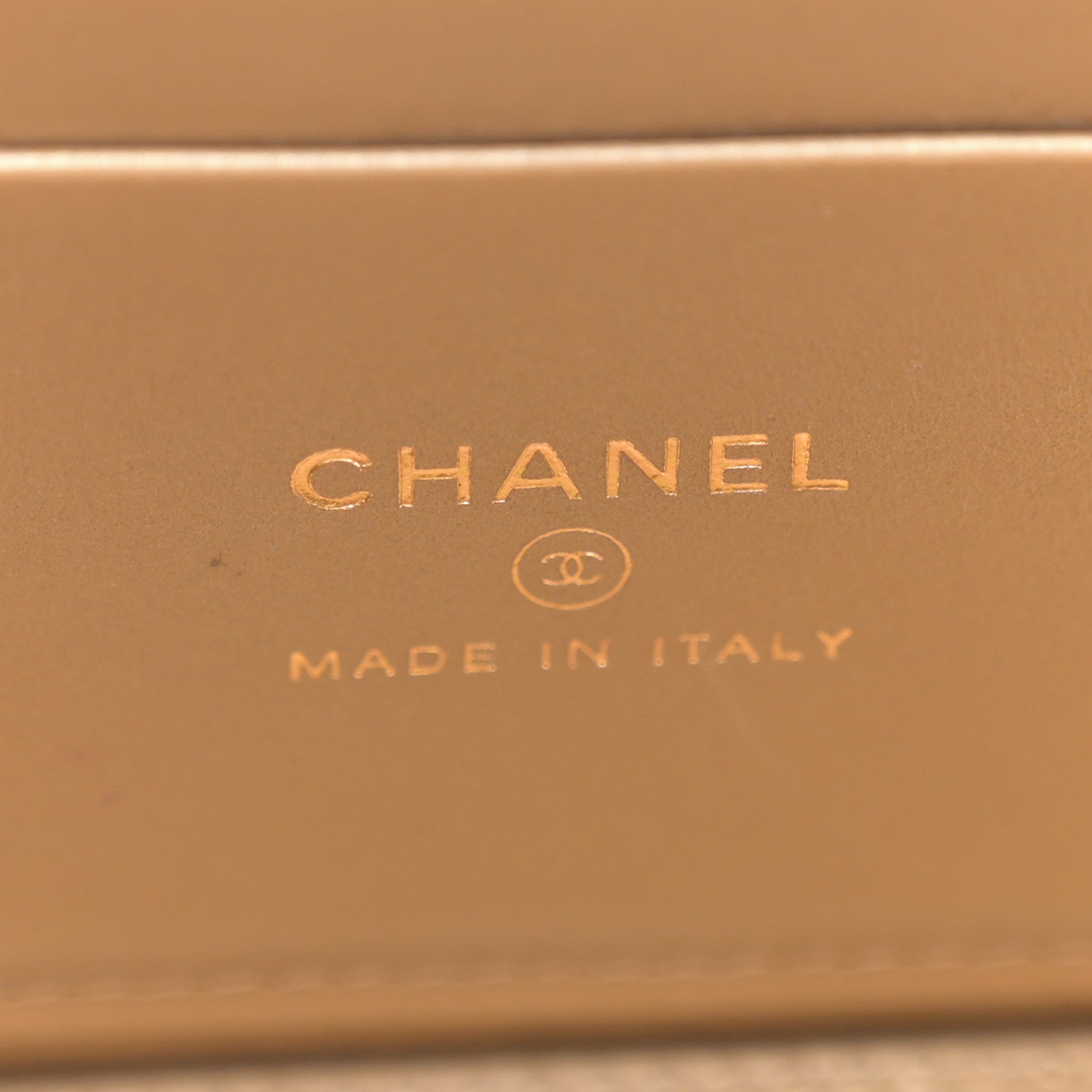 Chanel Lambskin Quilted Enamel CC Pearl Crush Small Vanity Case With Chain White 6 of 11