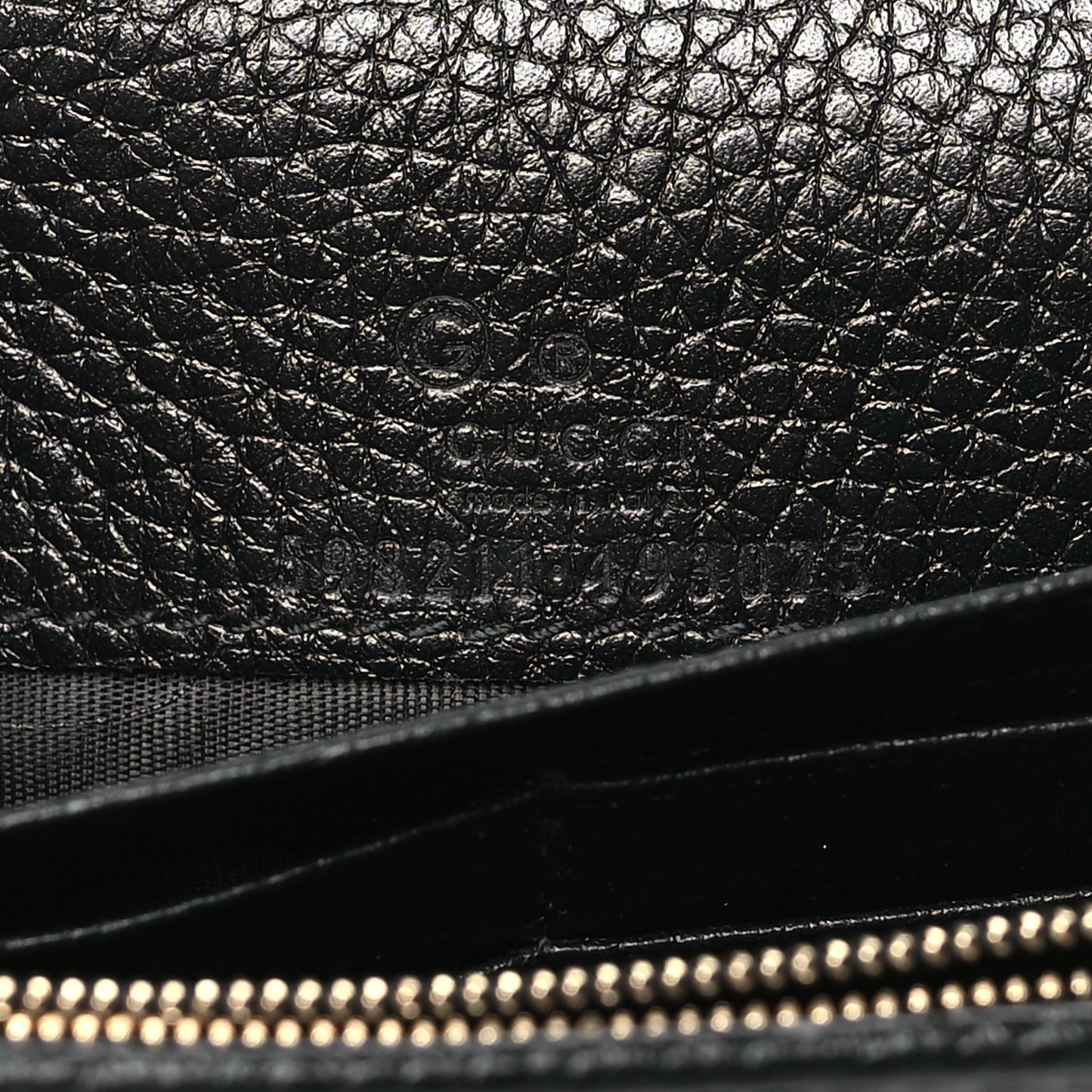 Pebbled Calfskin Soho Wallet On Chain Black