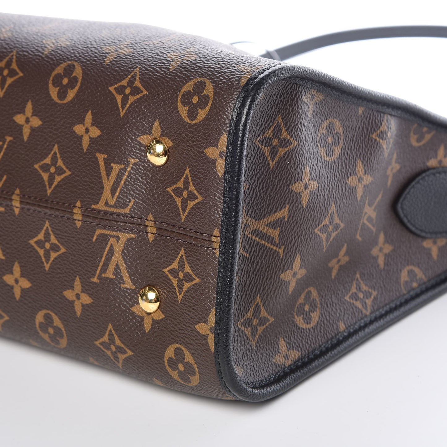 Monogram Popincourt MM Black