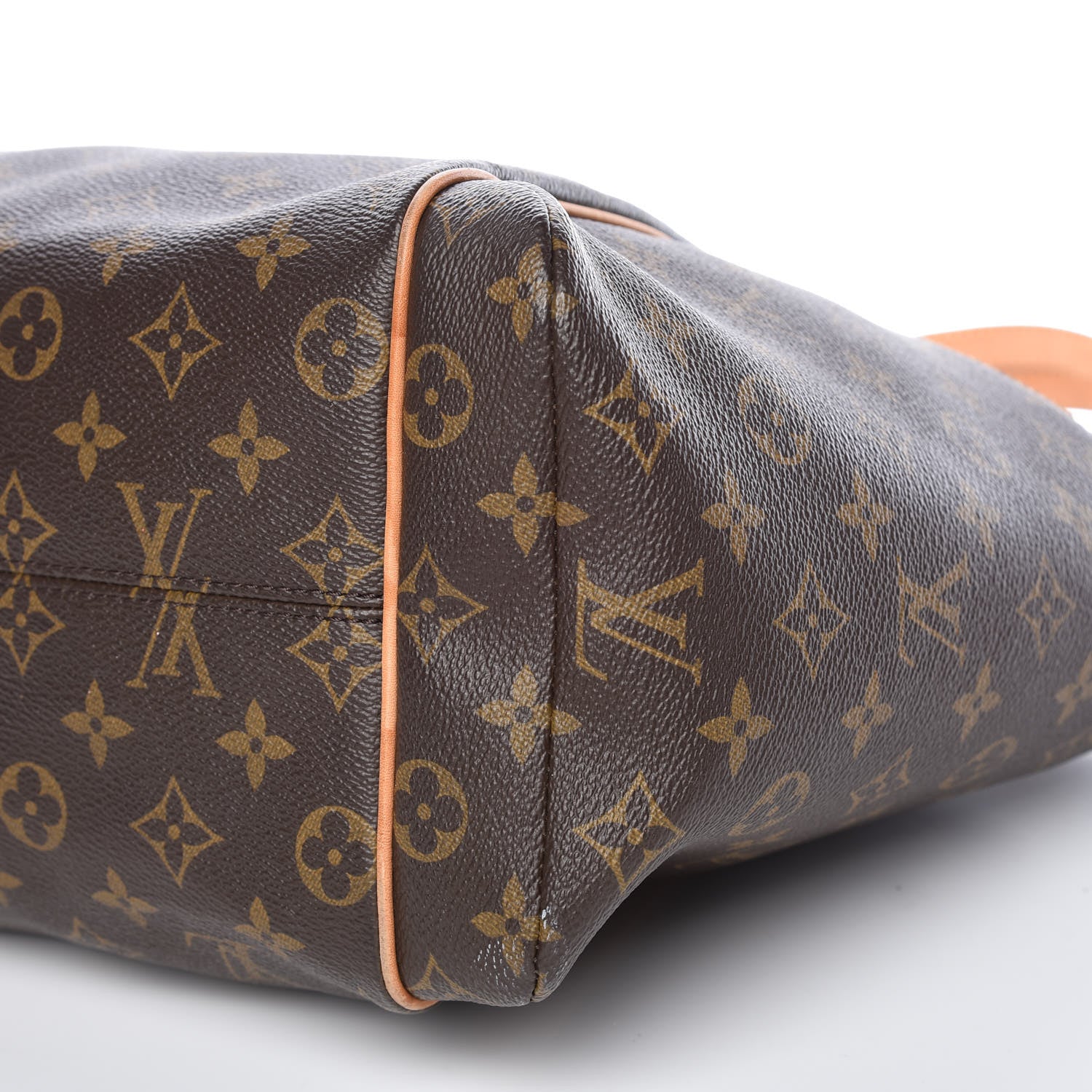 Louis Vuitton Monogram Totally MM 6 of 27