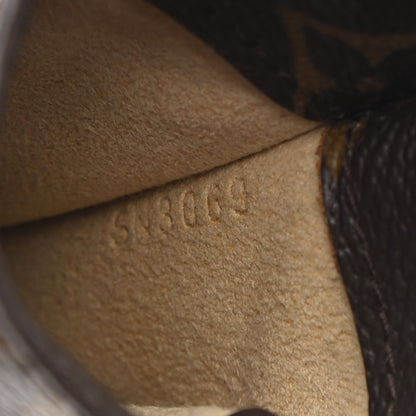 Louis Vuitton Monogram Sunglasses Case MM 7 of 7