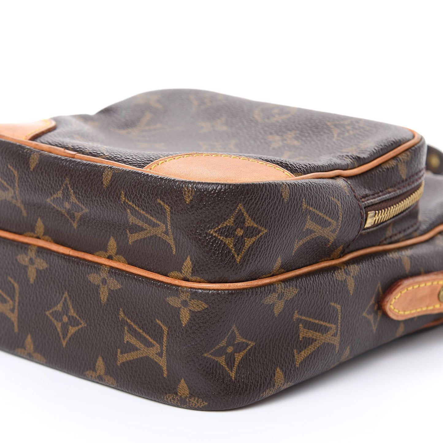 Monogram Amazone