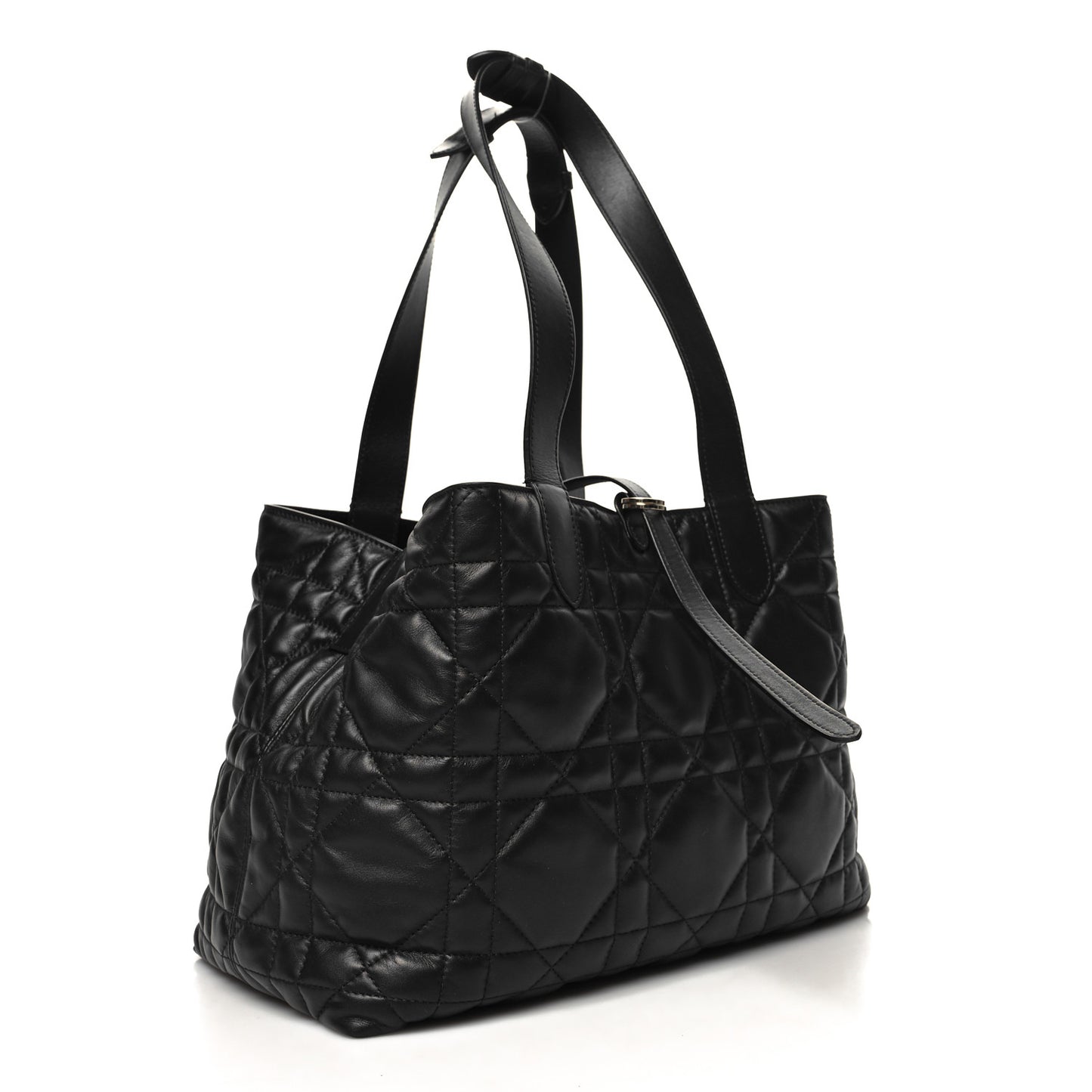 Calfskin Macrocannage Medium Toujours Black