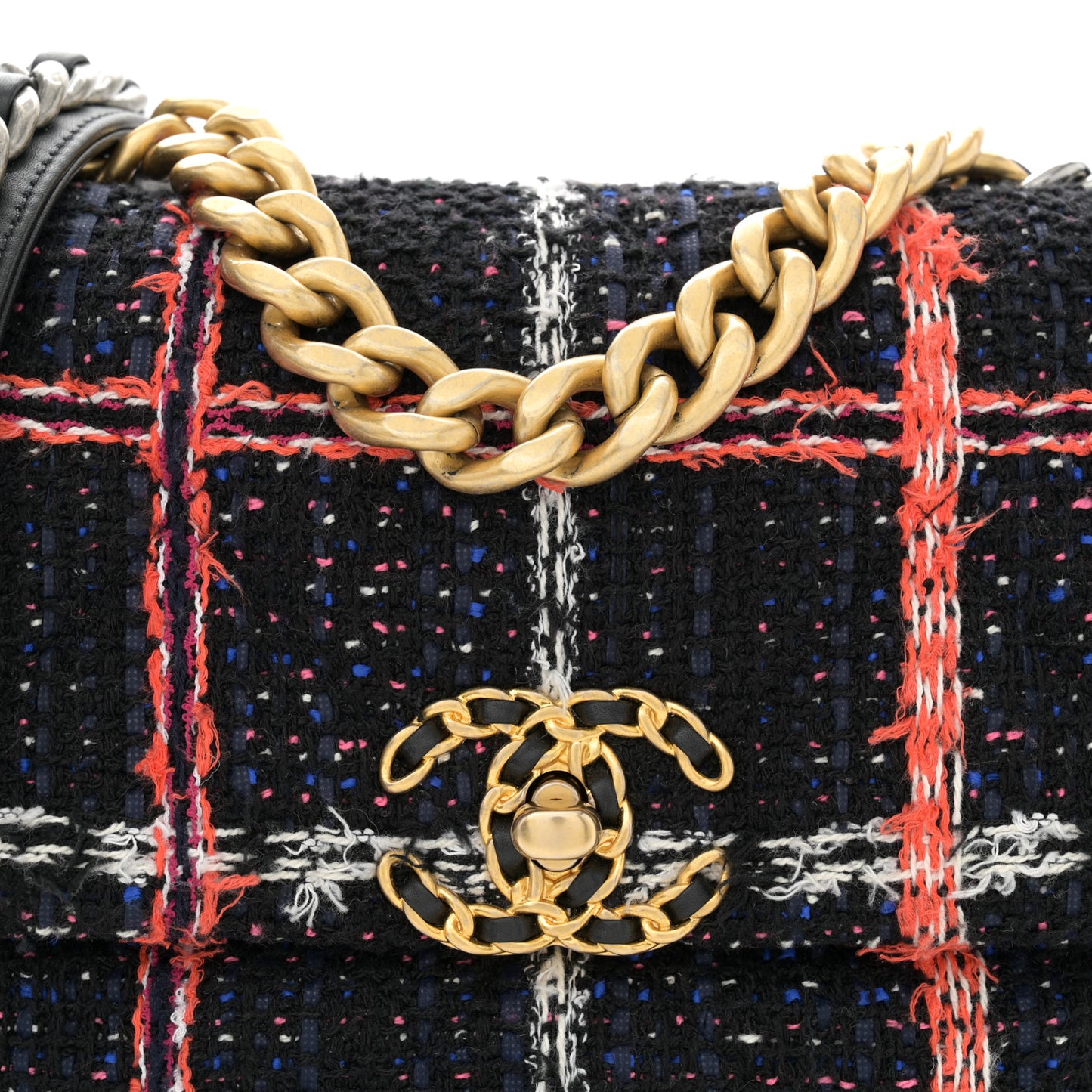 Tweed Quilted Medium Chanel 19 Flap Black Multicolor