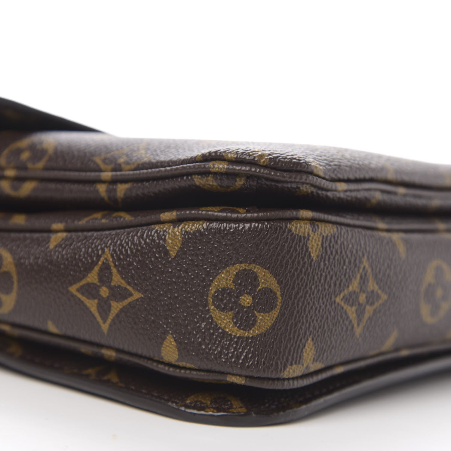 Louis Vuitton Monogram Pochette Metis 7 of 9