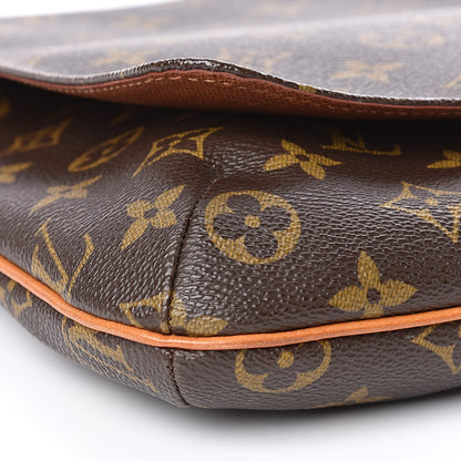 Louis Vuitton Monogram Musette Salsa 7 of 9