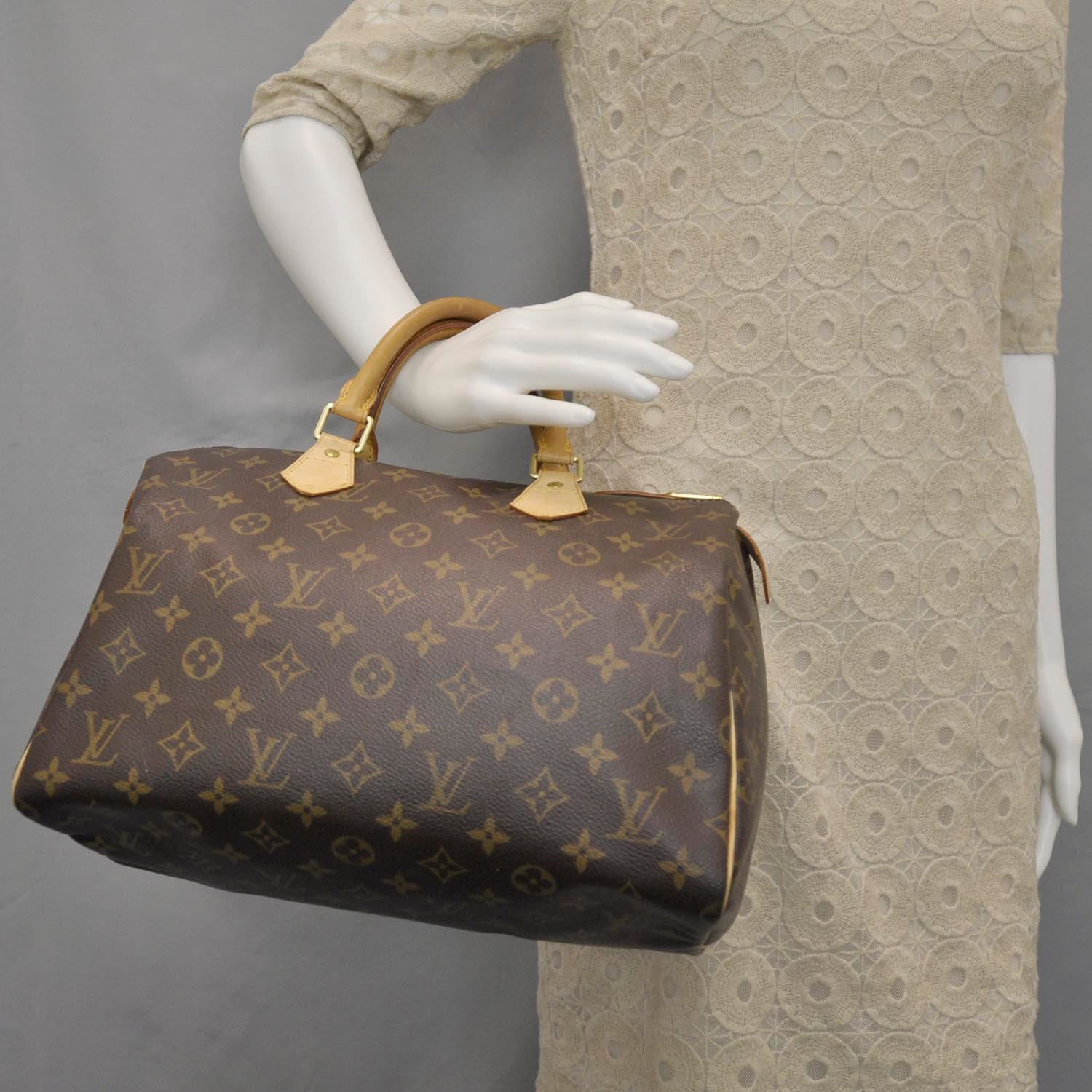 Louis Vuitton Monogram Speedy 30 2 of 9