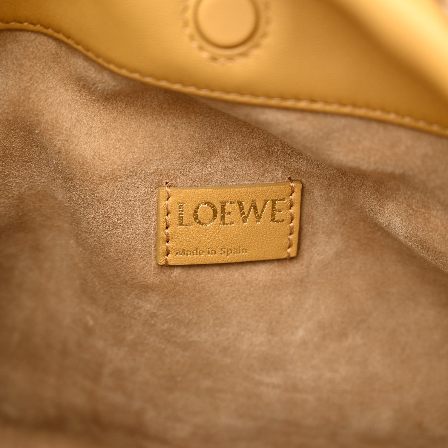 Loewe Mellow Nappa Donut Medium Chain Flamenco Knot Clutch Sahara 6 of 10