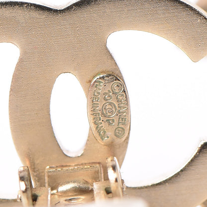 Chanel Enamel CC Arrow Earrings Beige 4 of 4