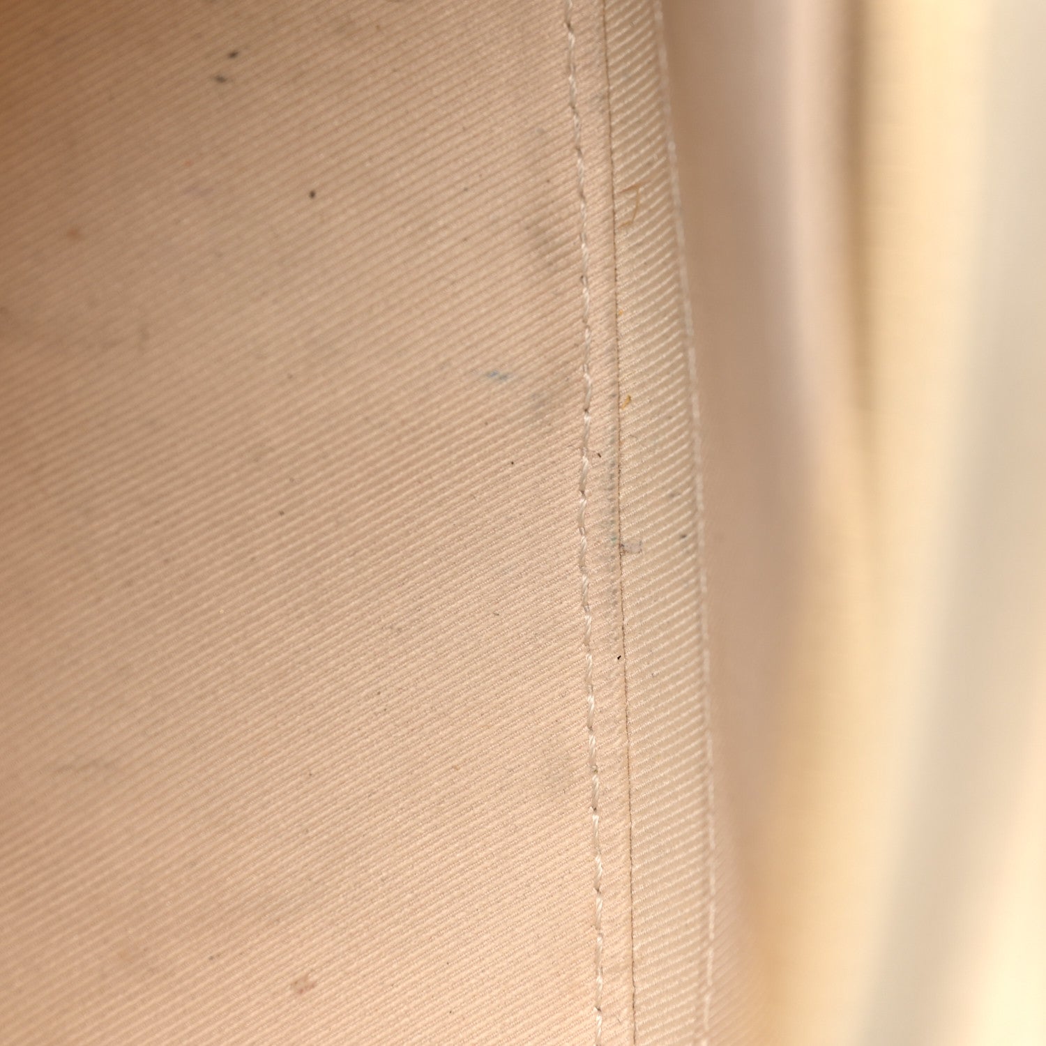 Louis Vuitton Monogram Saintonge Creme 10 of 15