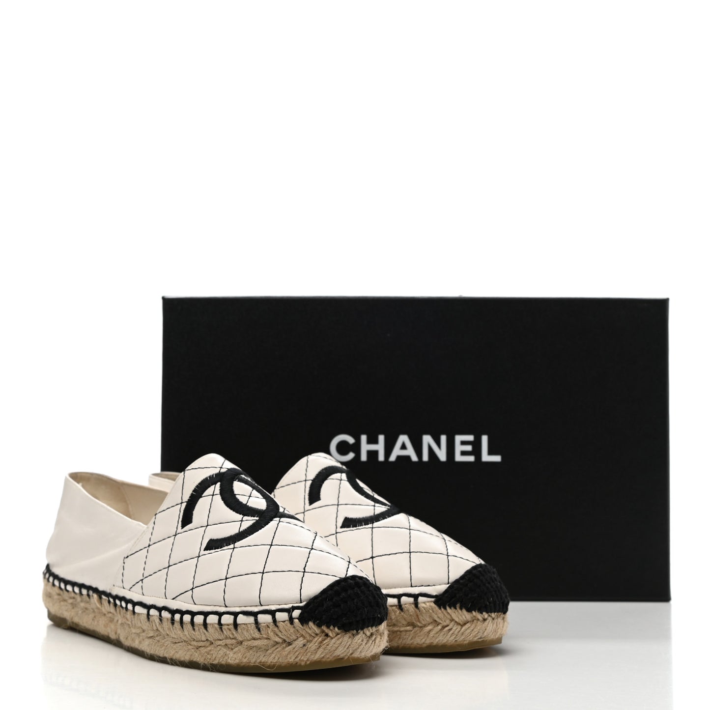 Lambskin Stitched CC Espadrilles 37 White Black