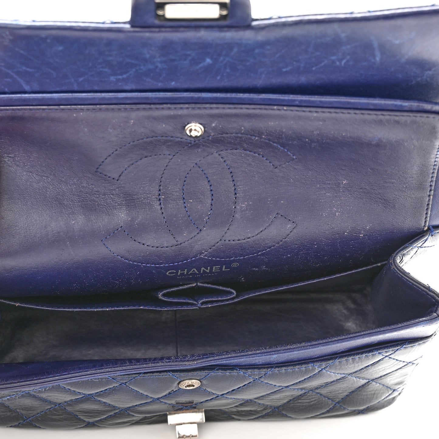Distressed Patent Quilted 2.55 Reissue 226 Flap Navy