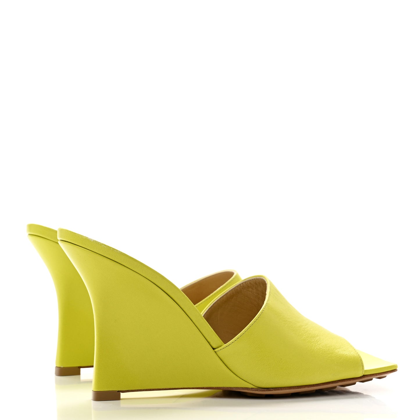 Lambskin Stretch Wedge 90mm Sandals 37 Kiwi
