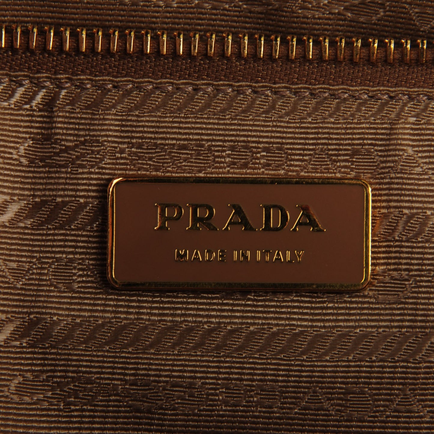 Saffiano Lux Extra Large Galleria Double Zip Tote Caramel