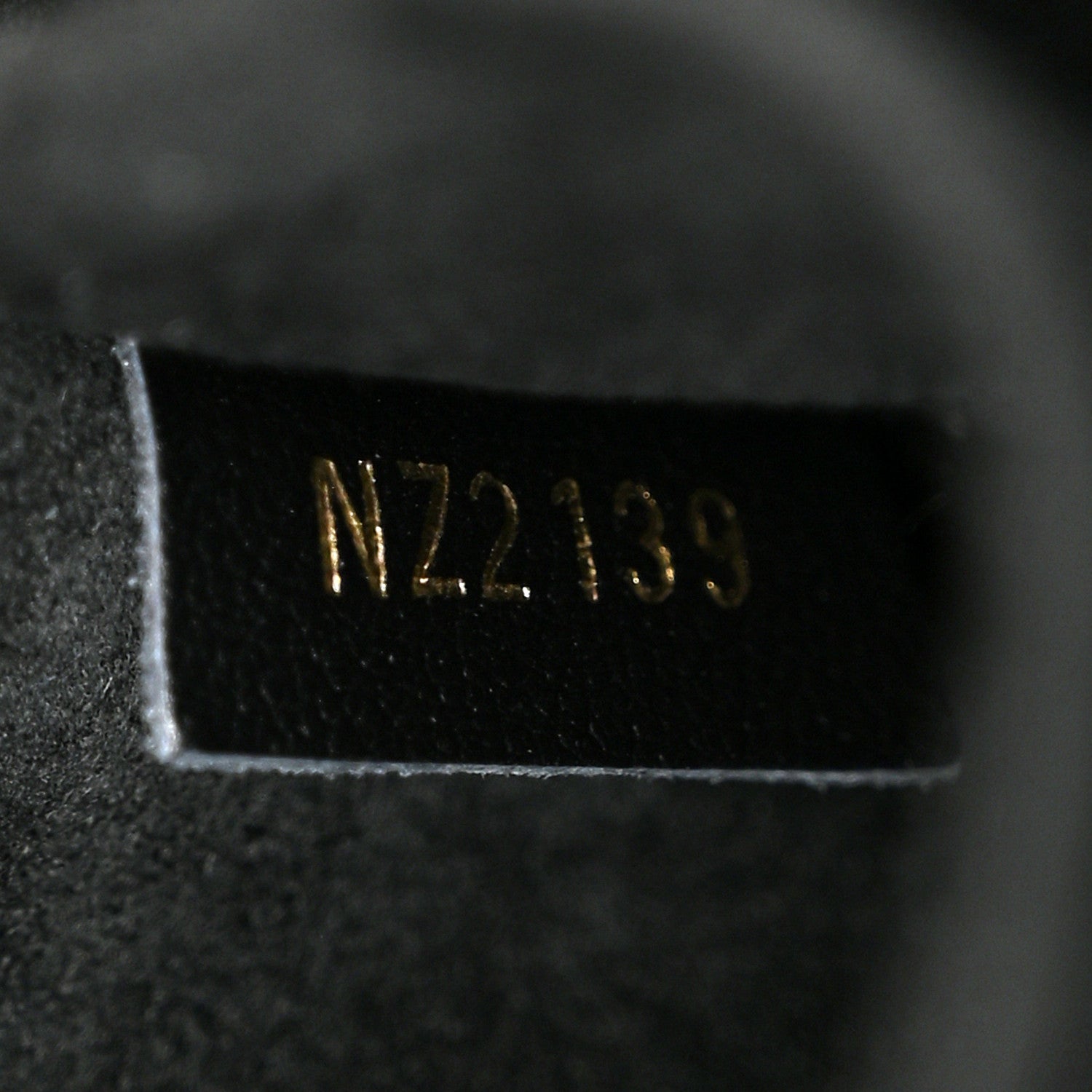 Louis Vuitton Calfskin New Wave Chain MM Black 7 of 11