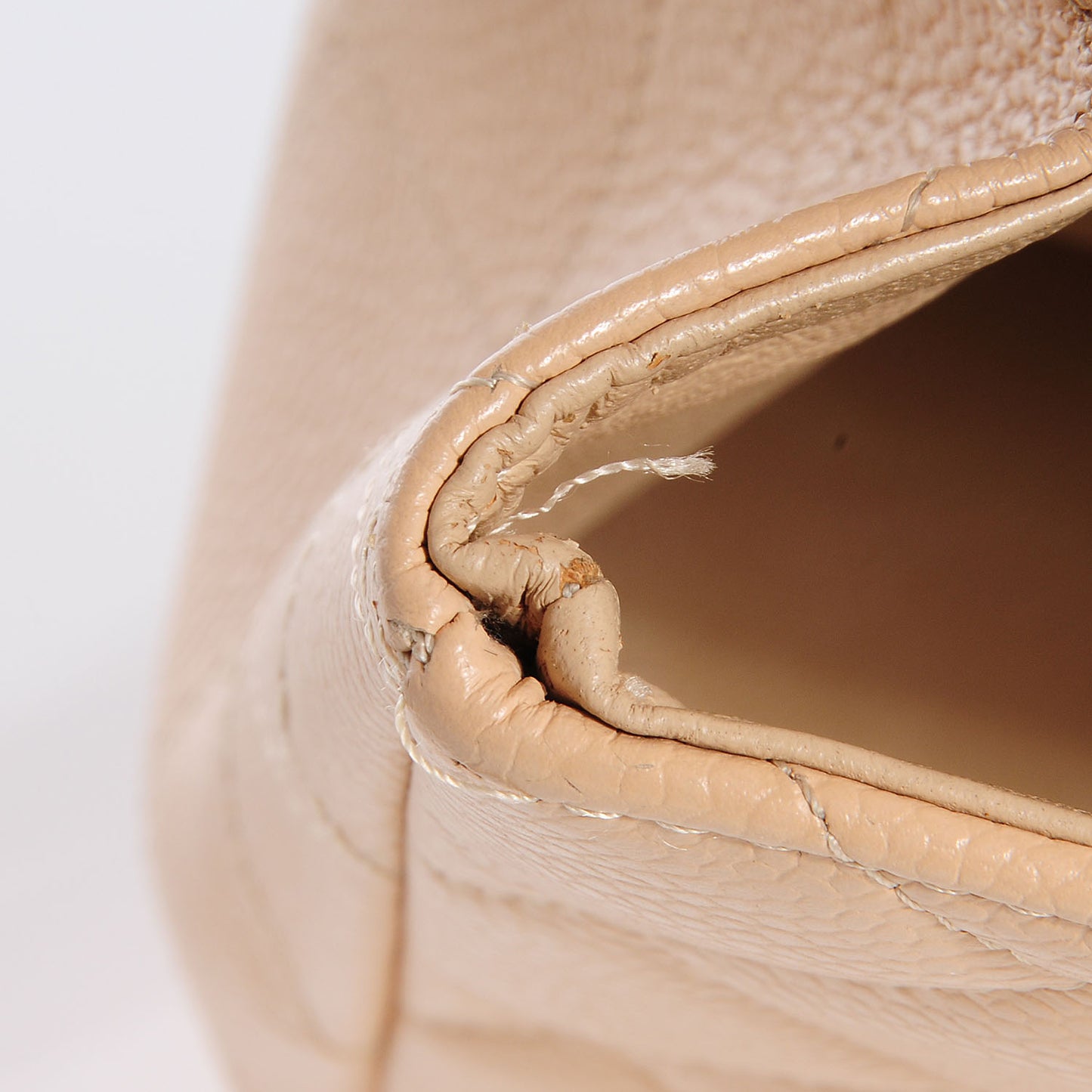 Caviar Jumbo Single Flap Beige Clair