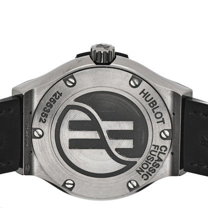 Hublot Titanium Alligator 33mm Classic Fusion Quartz Watch 581.NX.2611.RX 4 of 4