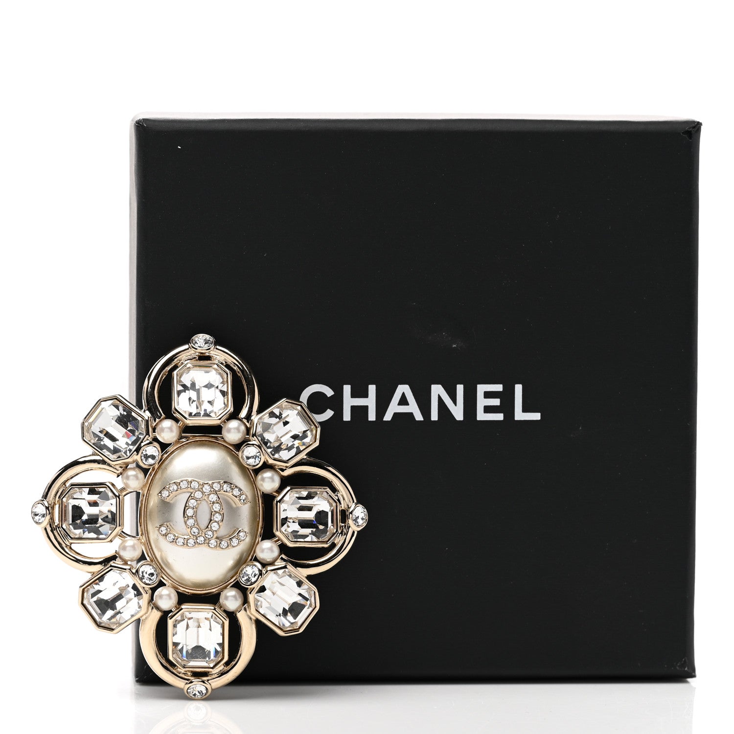 Chanel Pearl Crystal CC Brooch Pearly White Gold 5 of 5