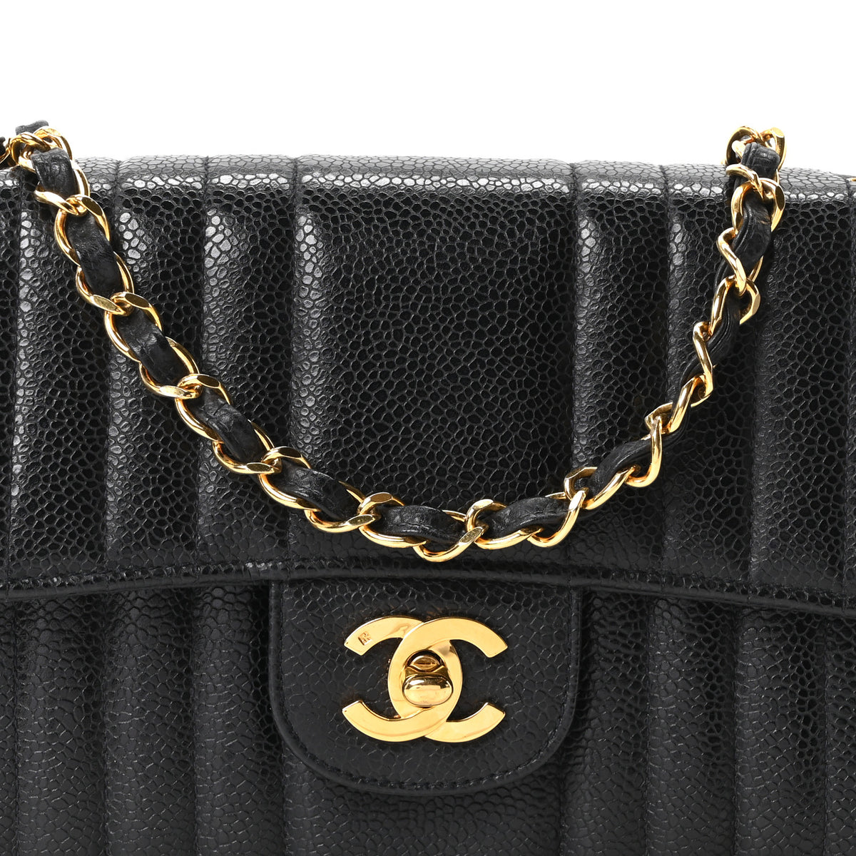 Caviar Vertical Quilted Small Single Flap Black